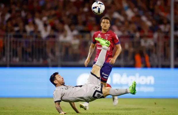 开云平台登录-一记倒勾引发的大战：梅西破门让我们看到了什么？