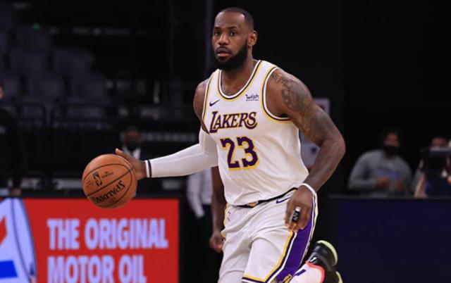 开云体育平台-首发三将外线9投0中 替补厚度成湖人又一杀手锏